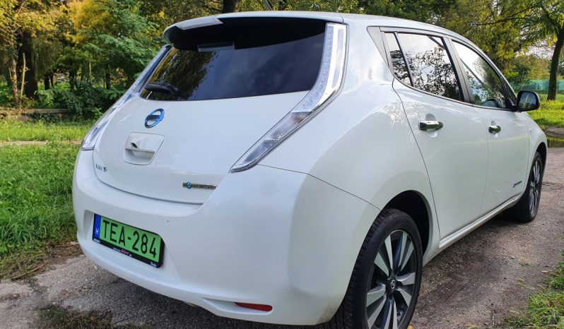 Nissan Leaf 2015 megtelt