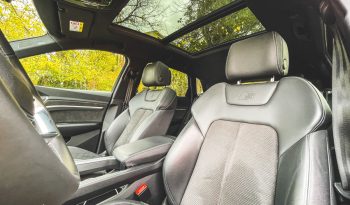 Audi e-Tron 50 quattro 2021 megtelt