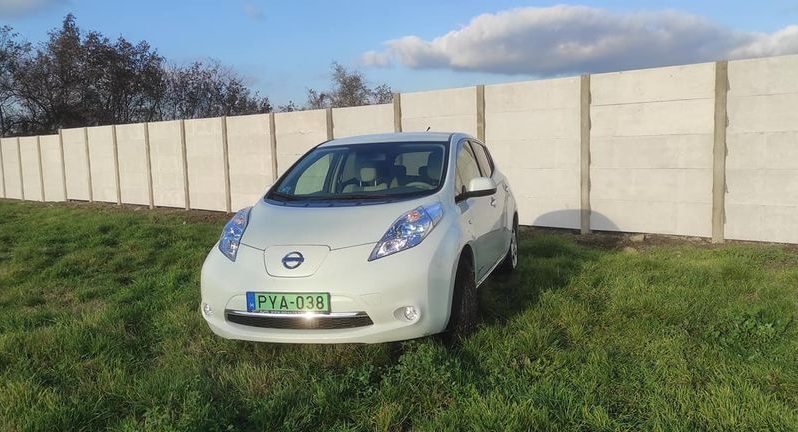 Nissan Leaf 2013 megtelt