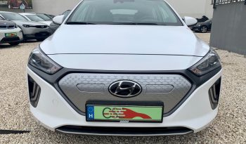 Hyundai IONIQ Electric 2021 megtelt