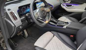 Mercedes-Benz EQC 400 2022 megtelt