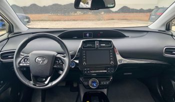 Toyota Prius PHEV 2019 megtelt
