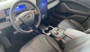 Ford Mustang Mach-E ER AWD 2023 megtelt
