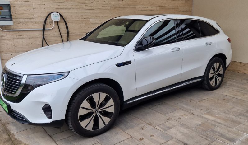 Mercedes-Benz EQC 400 2022 megtelt