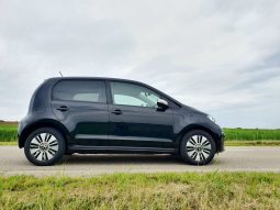 Volkswagen e-Up 2021 megtelt