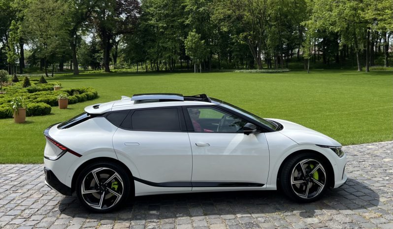 Kia EV6 2022 megtelt