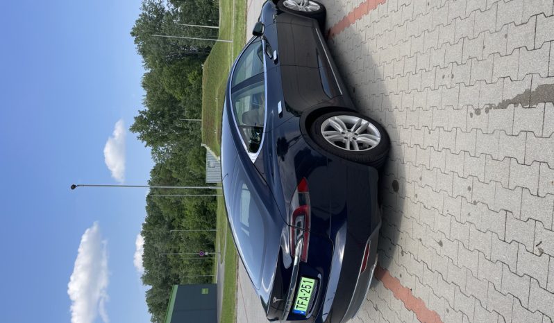 Tesla Model S 85 2014 megtelt