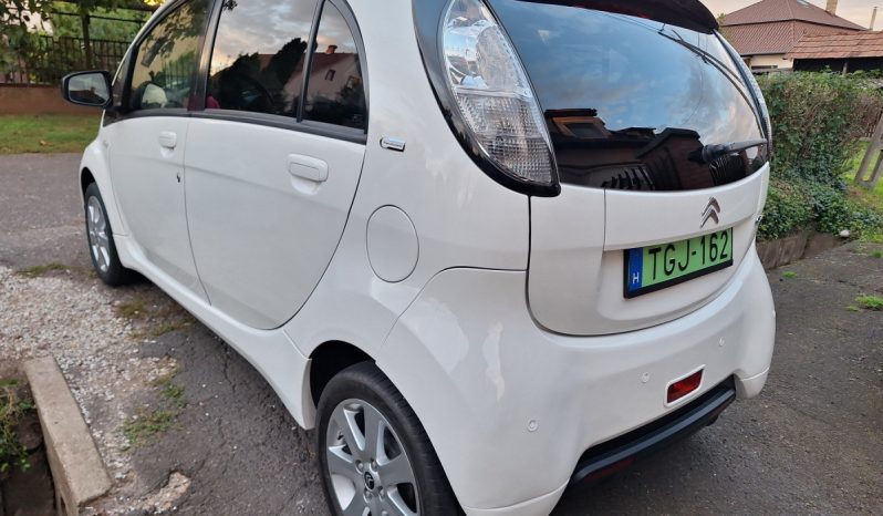 Citroën C-Zero megtelt