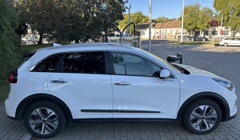 Kia e-Niro megtelt