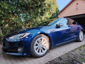 Tesla Model S 60