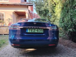 Tesla Model S 60 megtelt