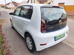 Volkswagen e-Up megtelt