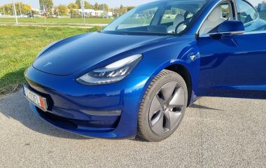 Tesla Model 3 Long Range RWD