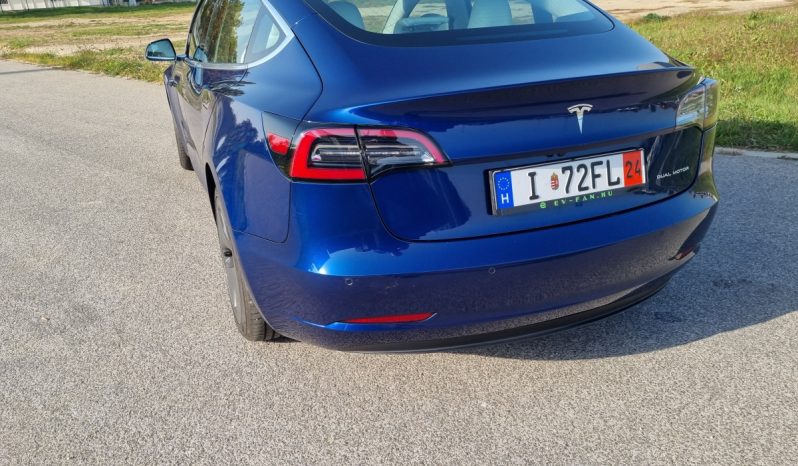 Tesla Model 3 Long Range RWD megtelt