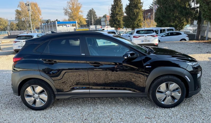 Hyundai Kona Electric megtelt