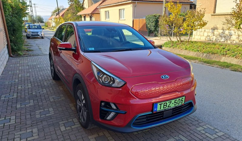 Kia e-Niro megtelt