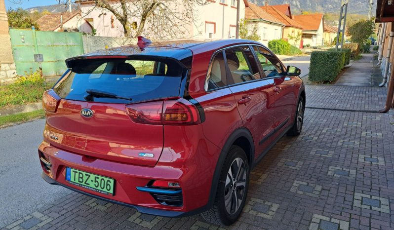 Kia e-Niro megtelt