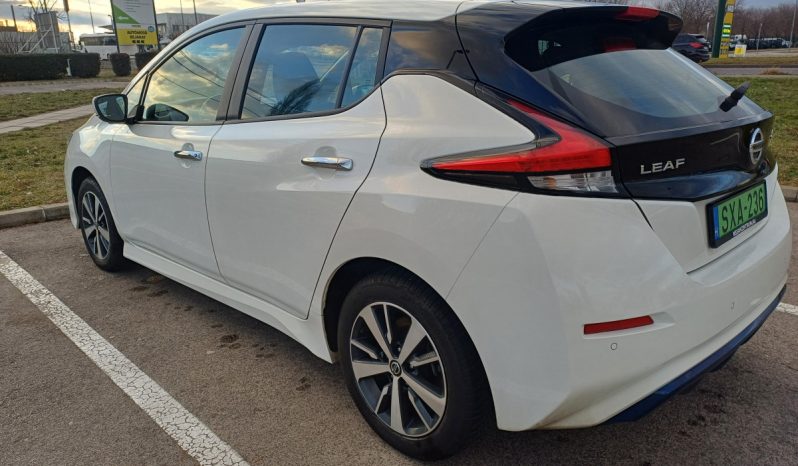 Nissan Leaf 2 megtelt