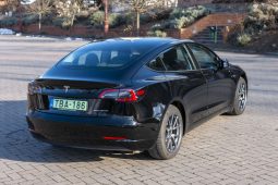 Tesla Model 3 Long Range AWD megtelt