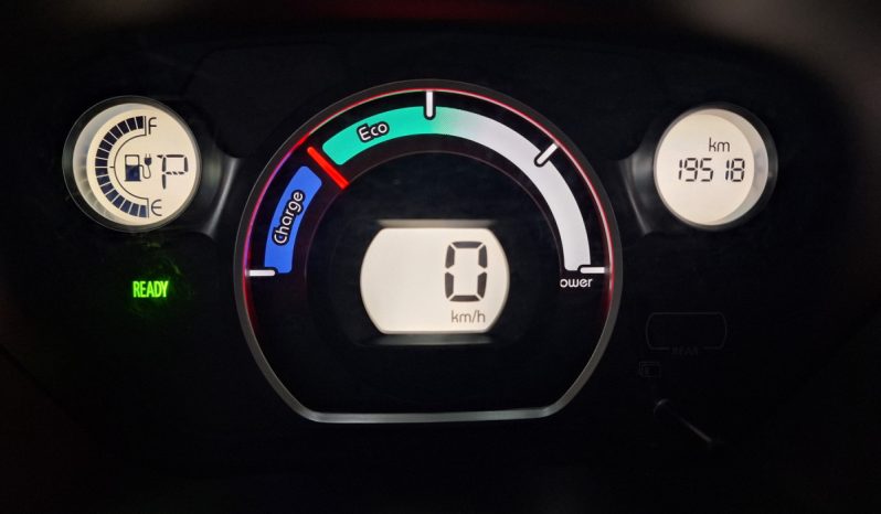 Citroën C-Zero megtelt