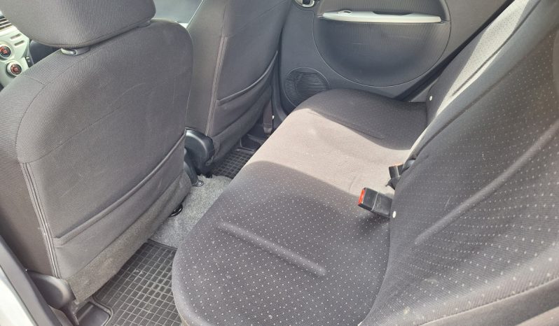 Mitsubishi i-MiEv megtelt