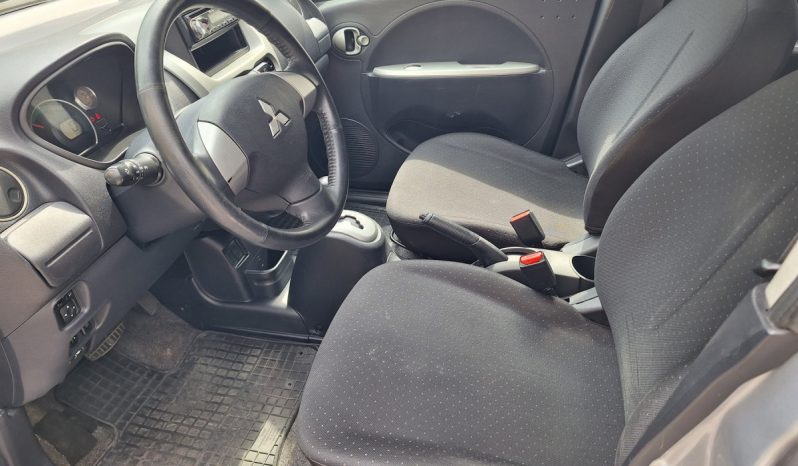 Mitsubishi i-MiEv megtelt