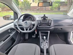 Volkswagen e-Up megtelt