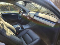 Tesla Model Y Long Range AWD megtelt