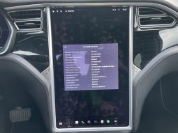 Tesla Model X 90D megtelt