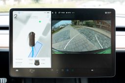 Tesla Model 3 Long Range AWD megtelt