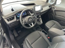 Nissan Townstar megtelt