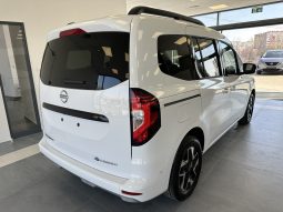 Nissan Townstar megtelt