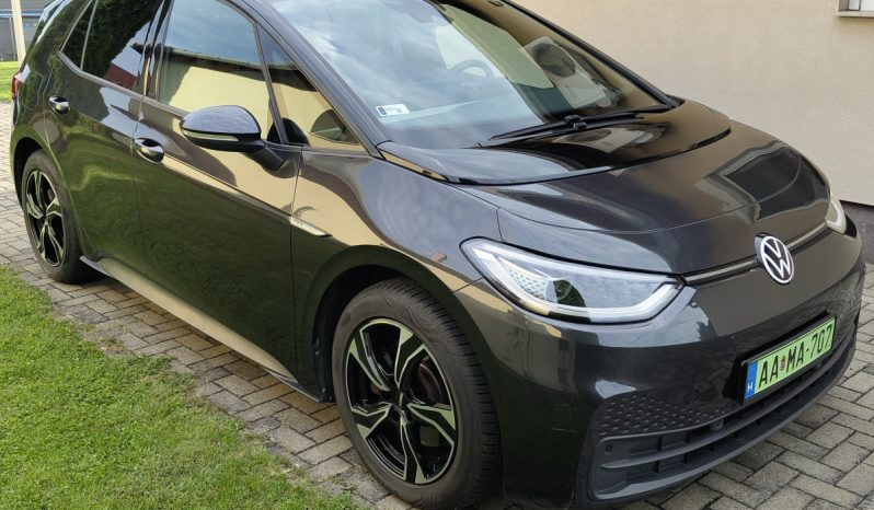 Volkswagen ID.3 Pro 2021 megtelt