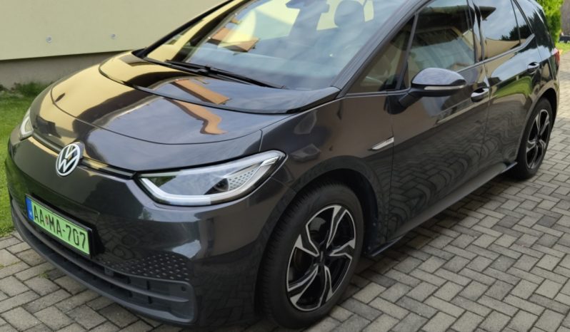 Volkswagen ID.3 Pro 2021 megtelt